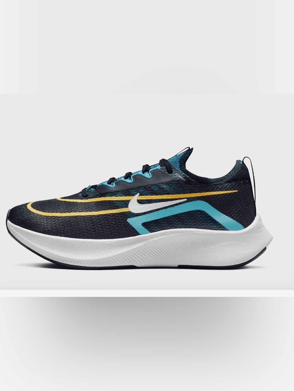 Nike zoom fly 4 Running Shoe  black with chlorine & Yellow swoosh